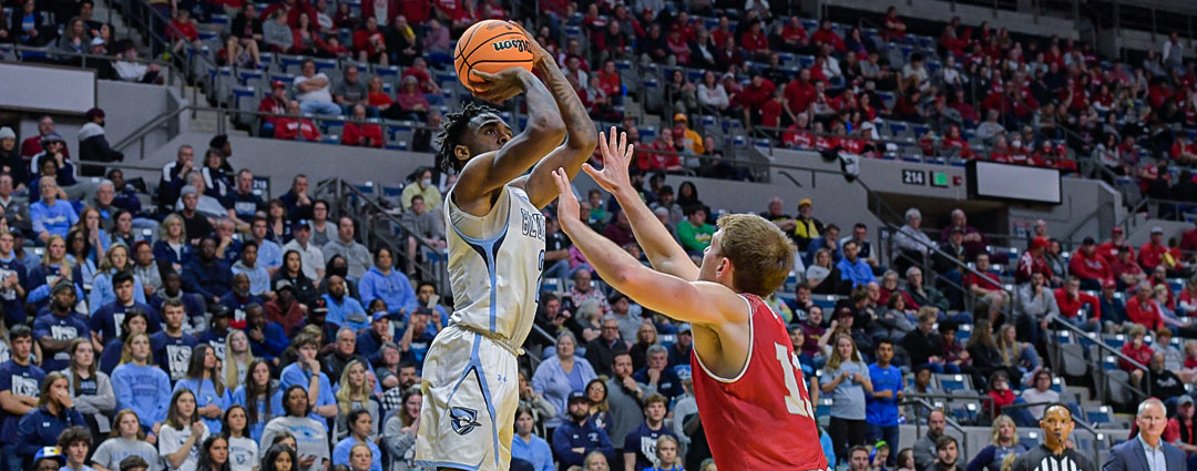 Elmhurst University Men's Basketball Slideshow Image 1